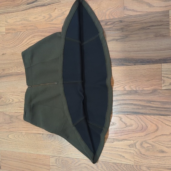 LOFT Olive Green Knee Length Skirt Sz 4 - Picture 5 of 5